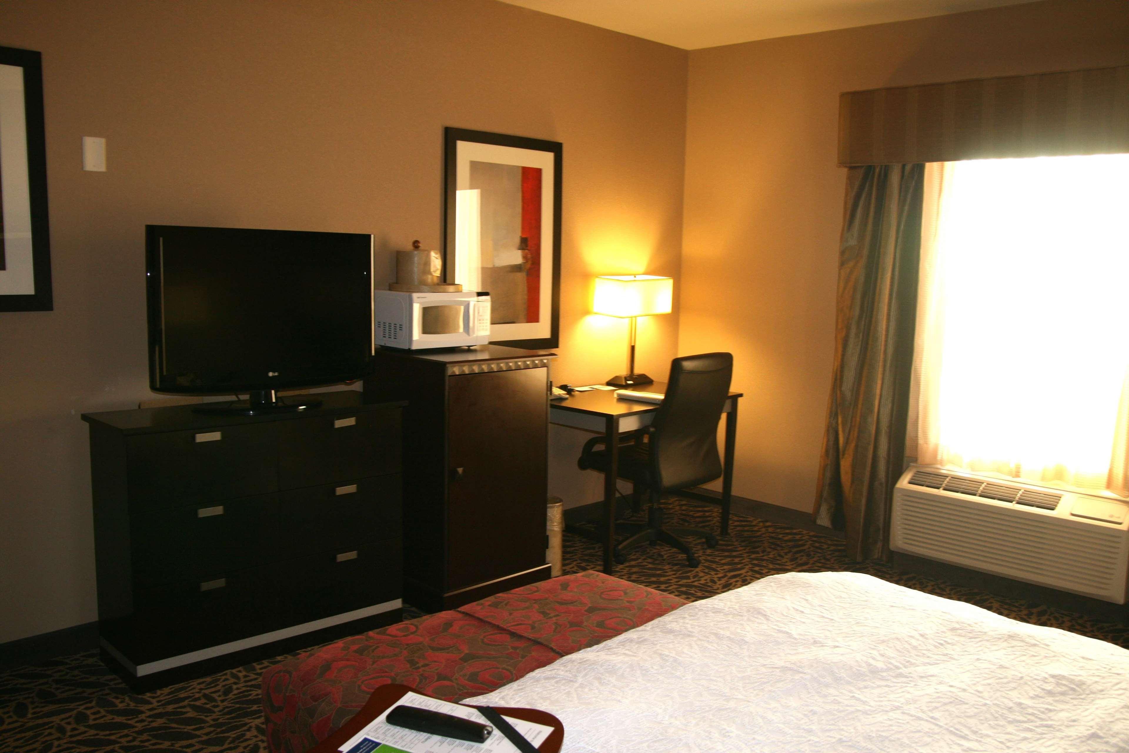 Hampton Inn & Suites Bay City Exterior photo